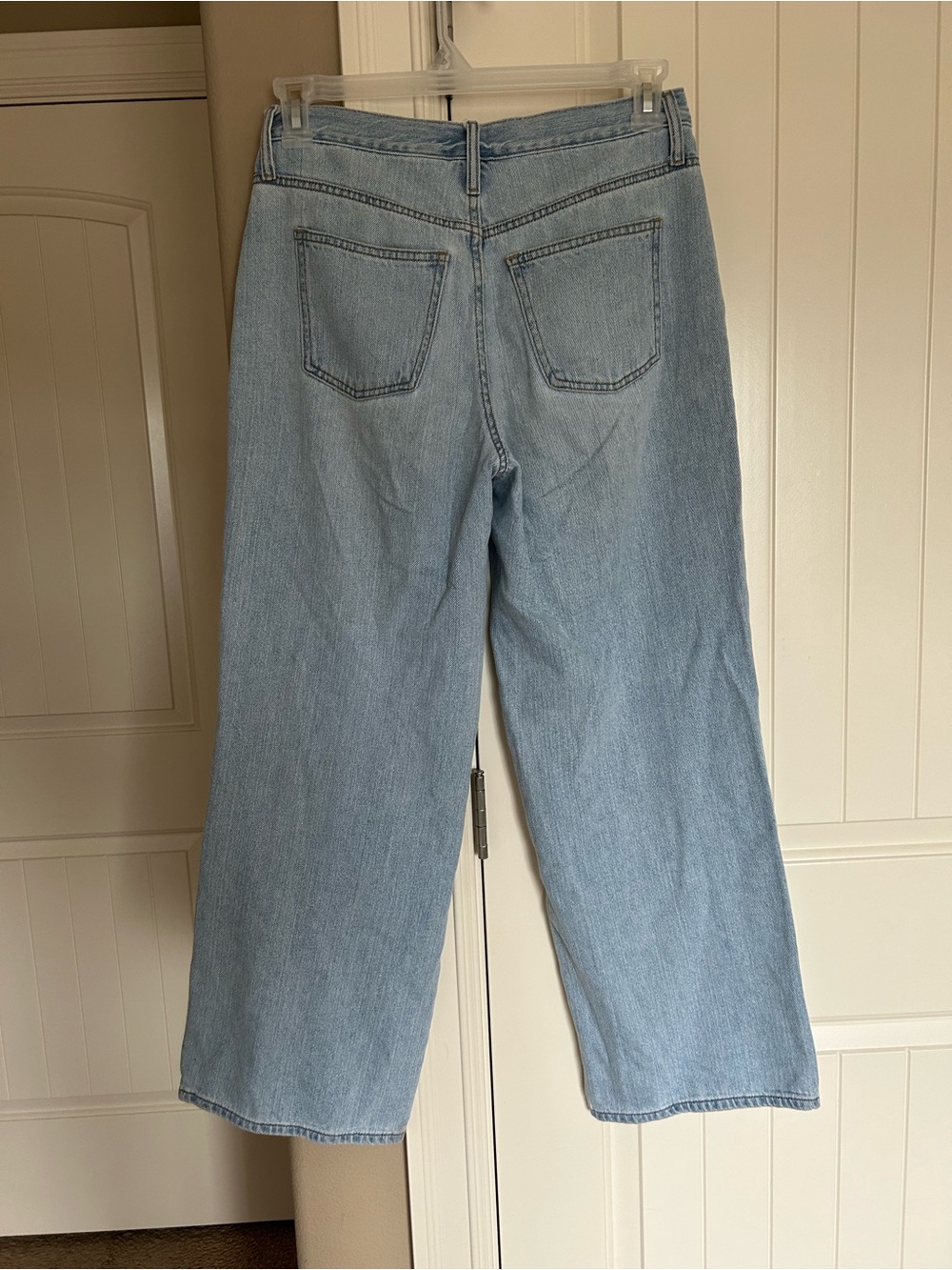 Universal Thread Light Blue Wide-Leg Jeans - Picture 2 of 2
